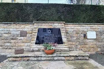 Monument «À la Mémoire de la Communauté Israélite de Medernach»